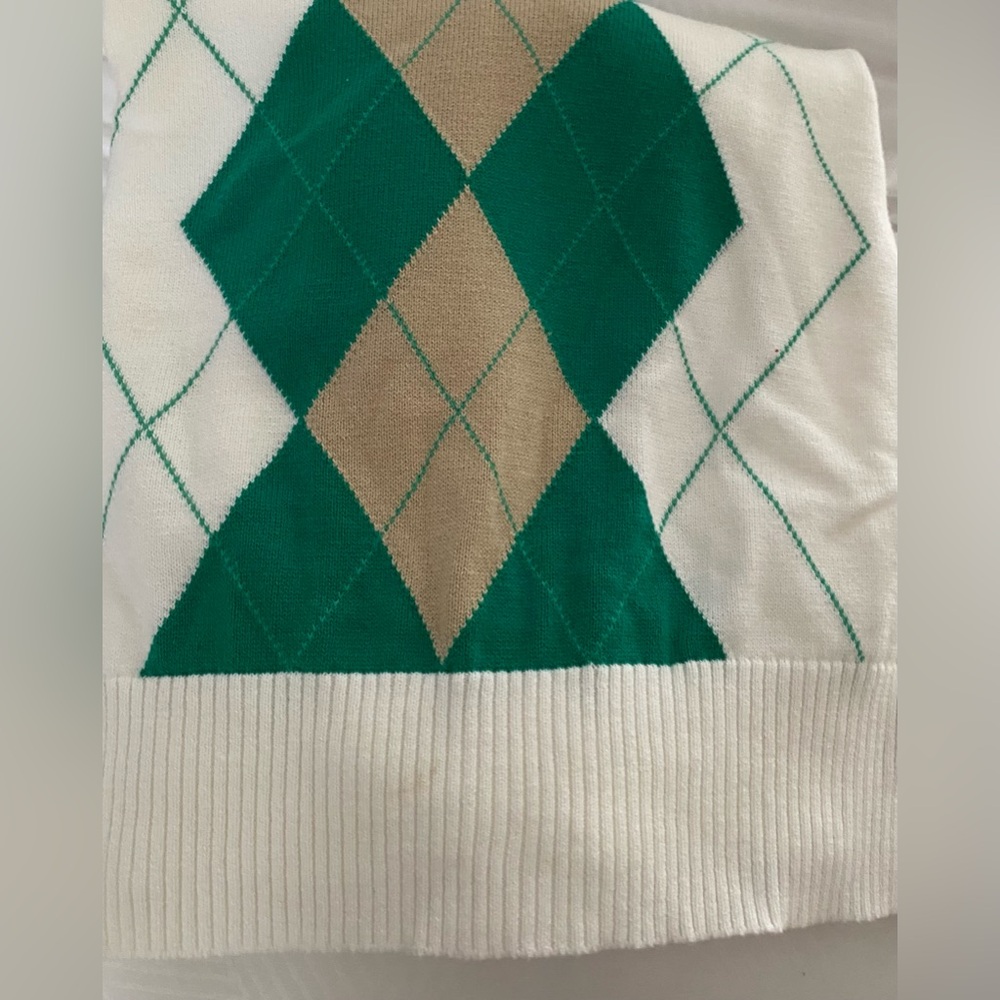 IZOD.. 2-WOMENS ARGYLE V-NECK SWEATERS - Picture 6 of 16